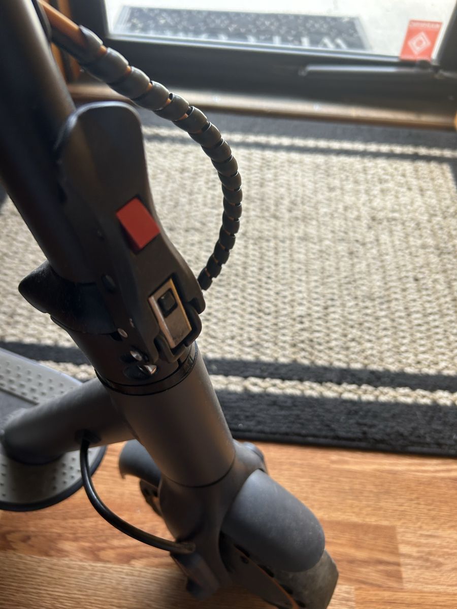 Main image 3