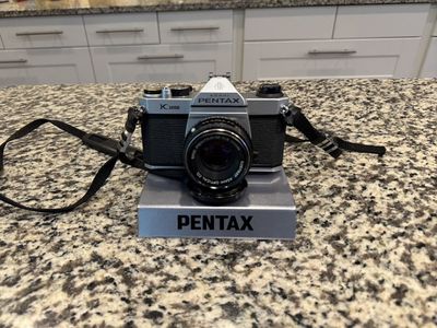 Pentax K1000 35mm SLR Film Camera with 50mm Prime Lens