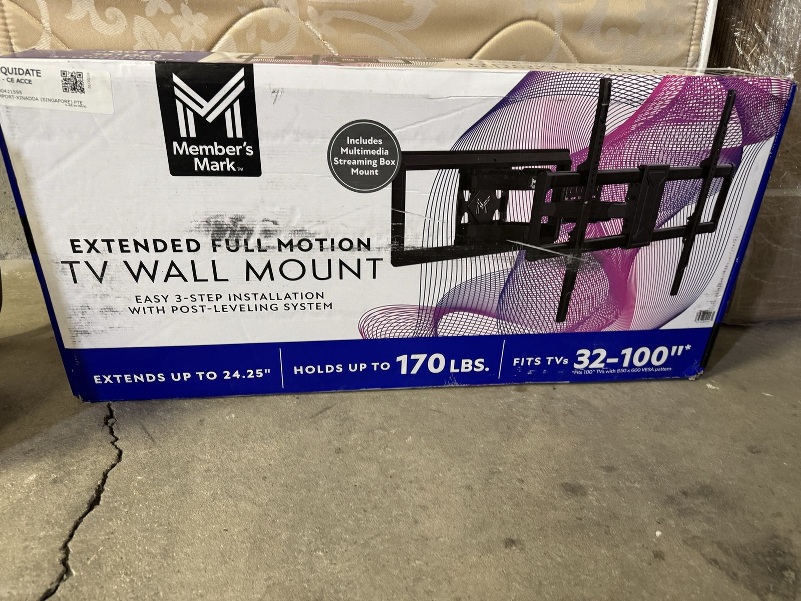 Member's Mark Full Motion Extended TV Wall Mount for 32-100" TVs, 170lbs Capacity