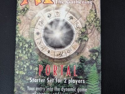 Magic: The Gathering Portal 2-Player Starter Set Box