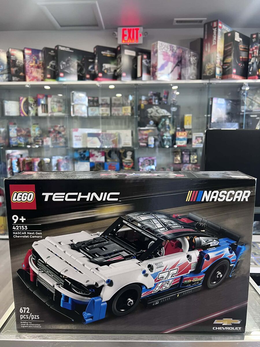42153 LEGO Technic NASCAR Next Gen Chevrolet Camaro ZL1