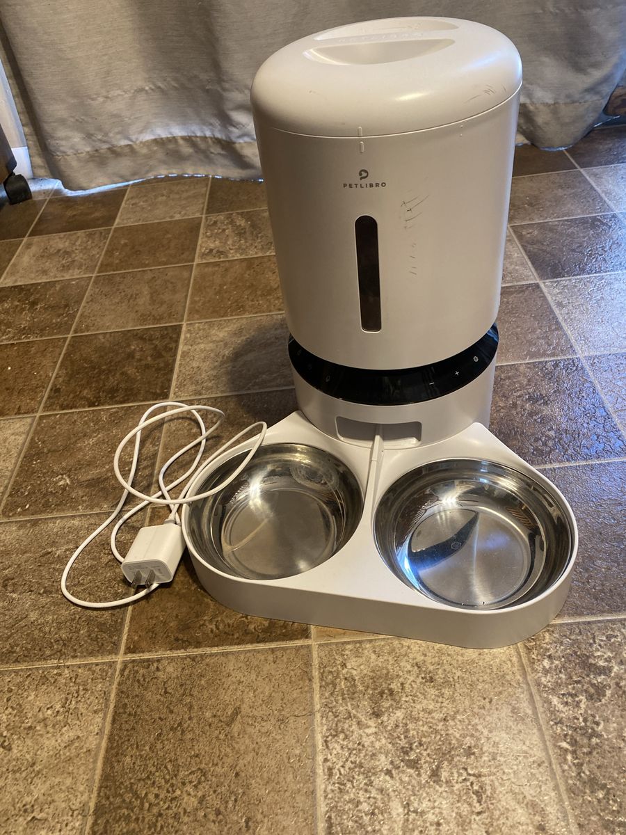 Petlibro Automatic Pet Feeder with Two Stainless Steel Bowls & Programmable Timer