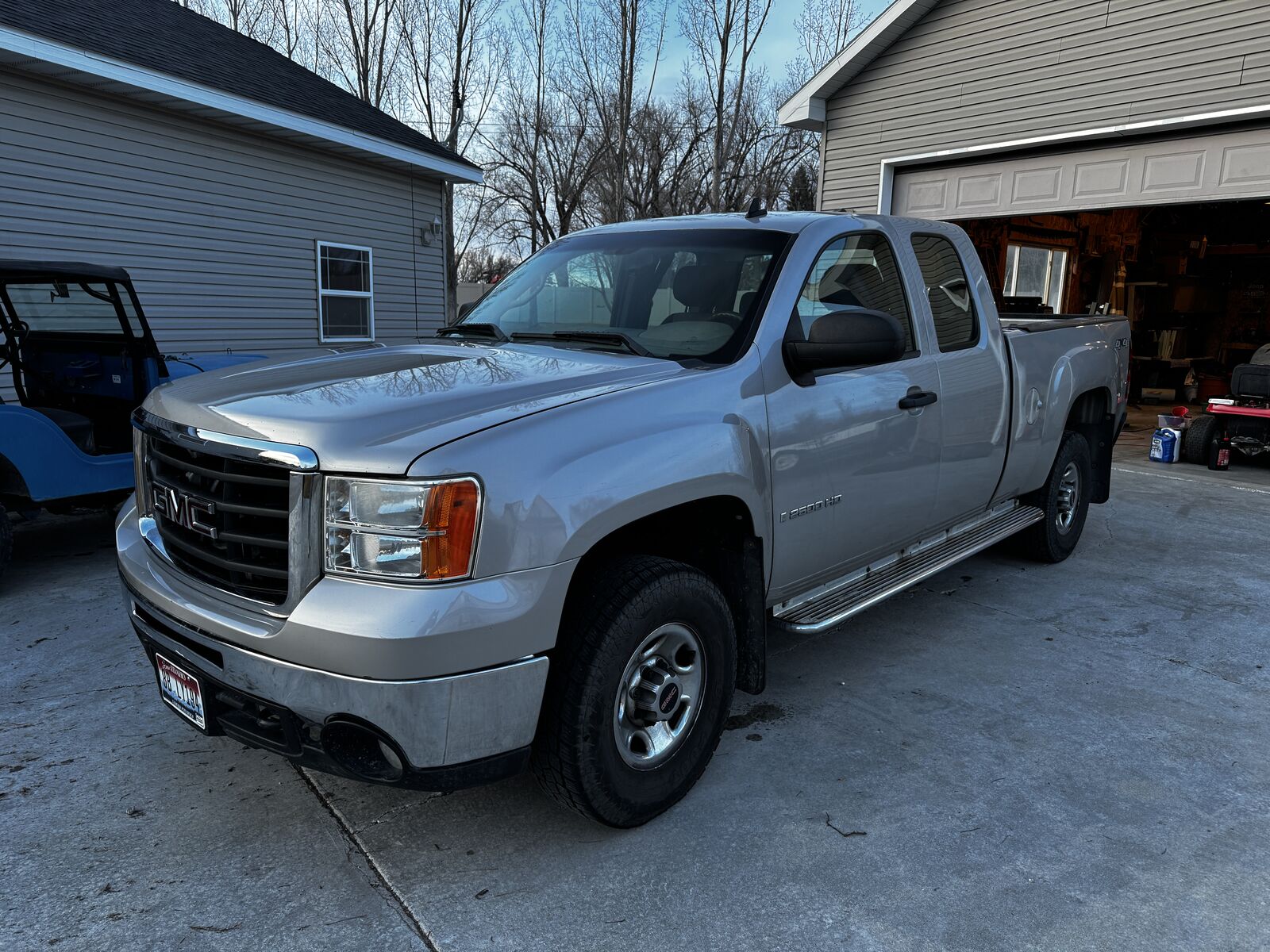 2009 GMC 2500 Work Truck