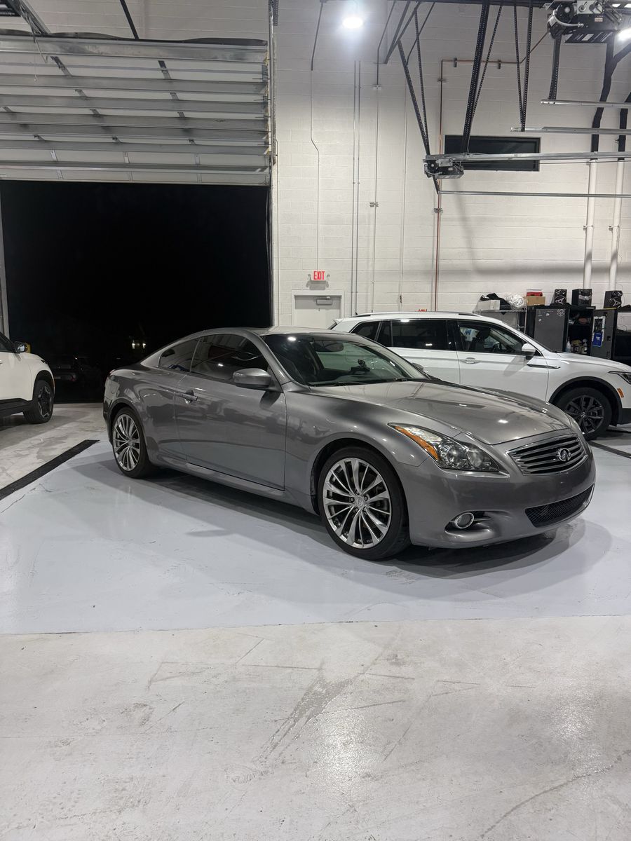 2012 Infiniti G37 Journey