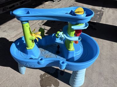 Step 2 Kids Water Table