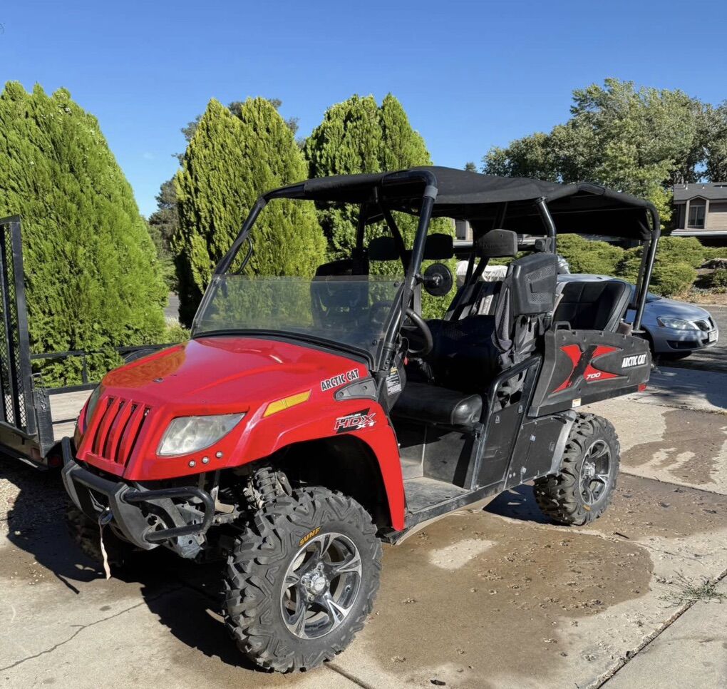 Arctic Cat 700 Prowler