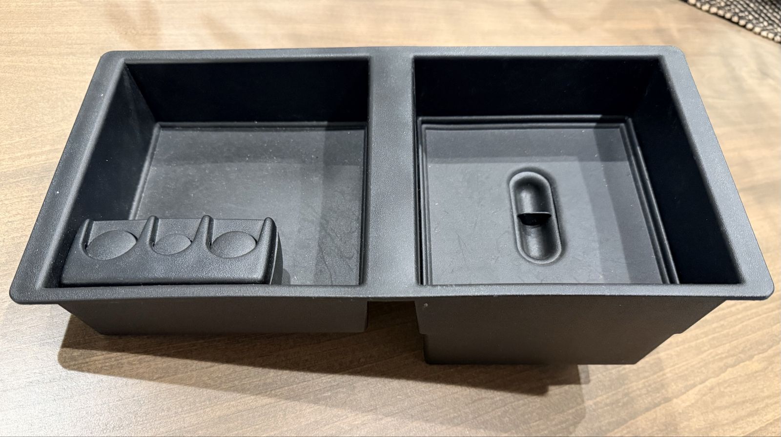 GM Removable Console Organizer, for 2019-2024 Sierra/Silverado 84106530