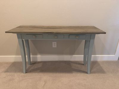 Rustic Farmhouse Console/Entryway Table with 3 drawers