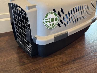 Pet carrier