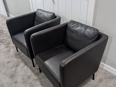 Pair of Black Faux Leather Armchairs - Modern Club Chairs with Removable Cushions