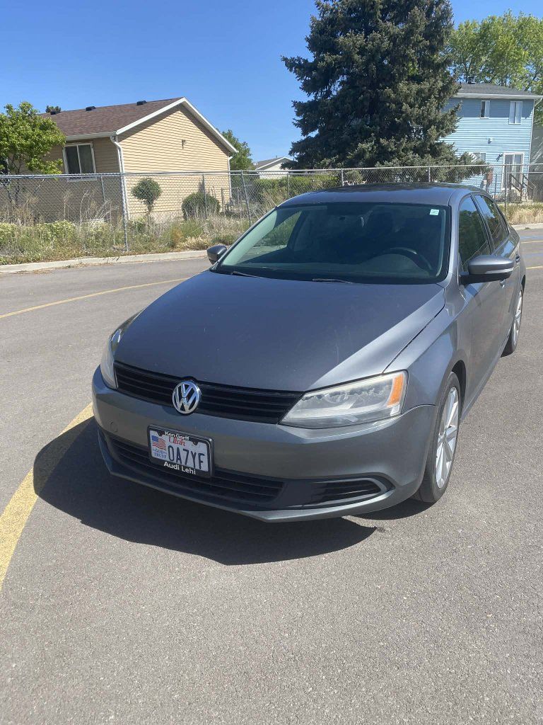 2012 VOLKSWAGEN JETTA