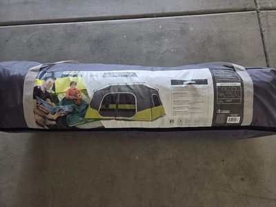 CORE 10 Person Instant Cabin Tent β Like New