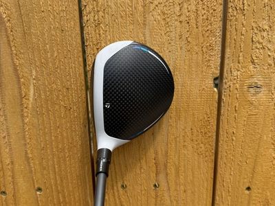 TaylorMade SIM 2 Ti 3-Wood 15-Degree Golf Club - Right Handed