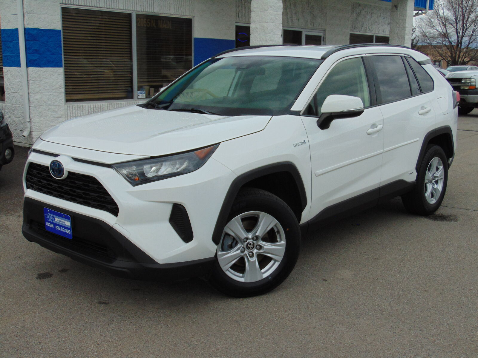 2020 Toyota RAV4 Hybrid LE