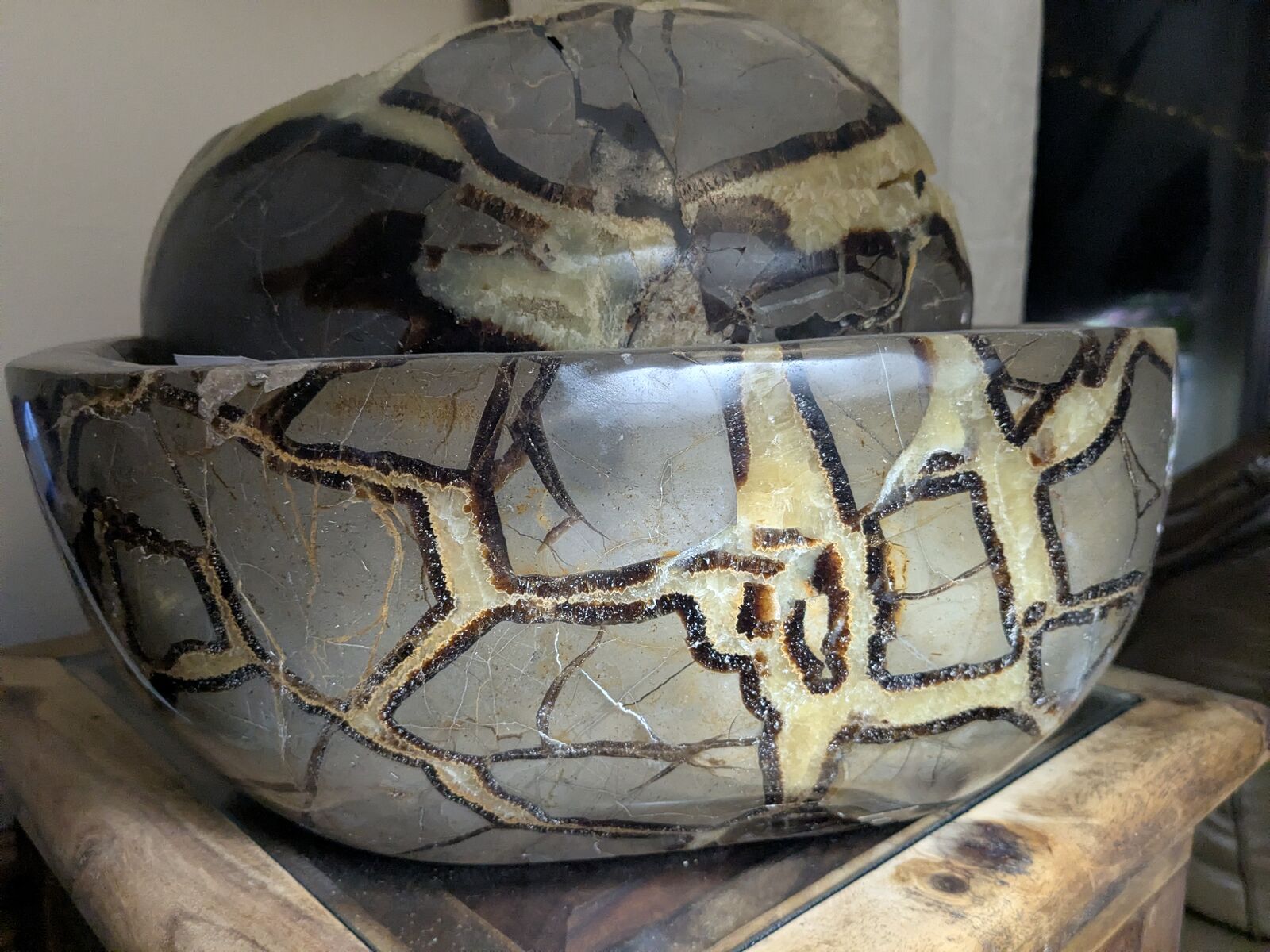 Septarian crystal bowl