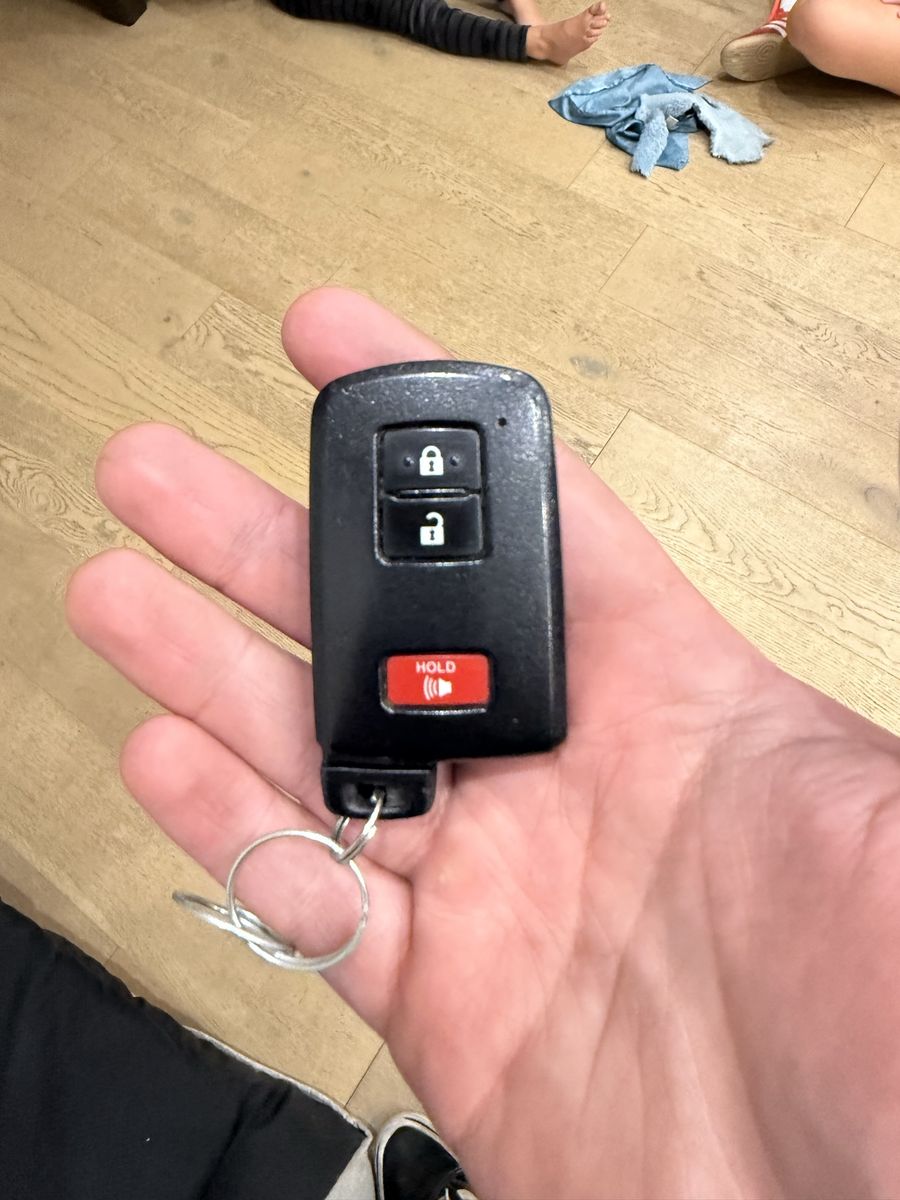Toyota Key Fob Push Button Start Keyless Entry