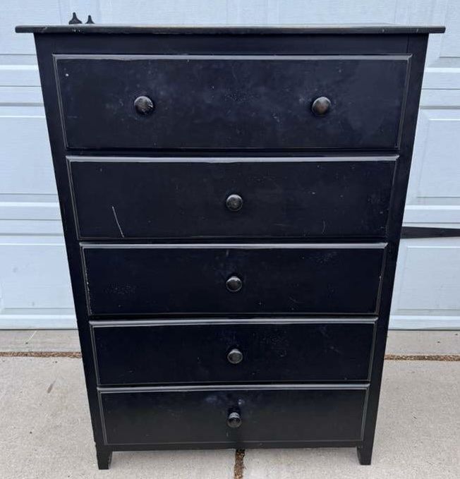 Black dresser