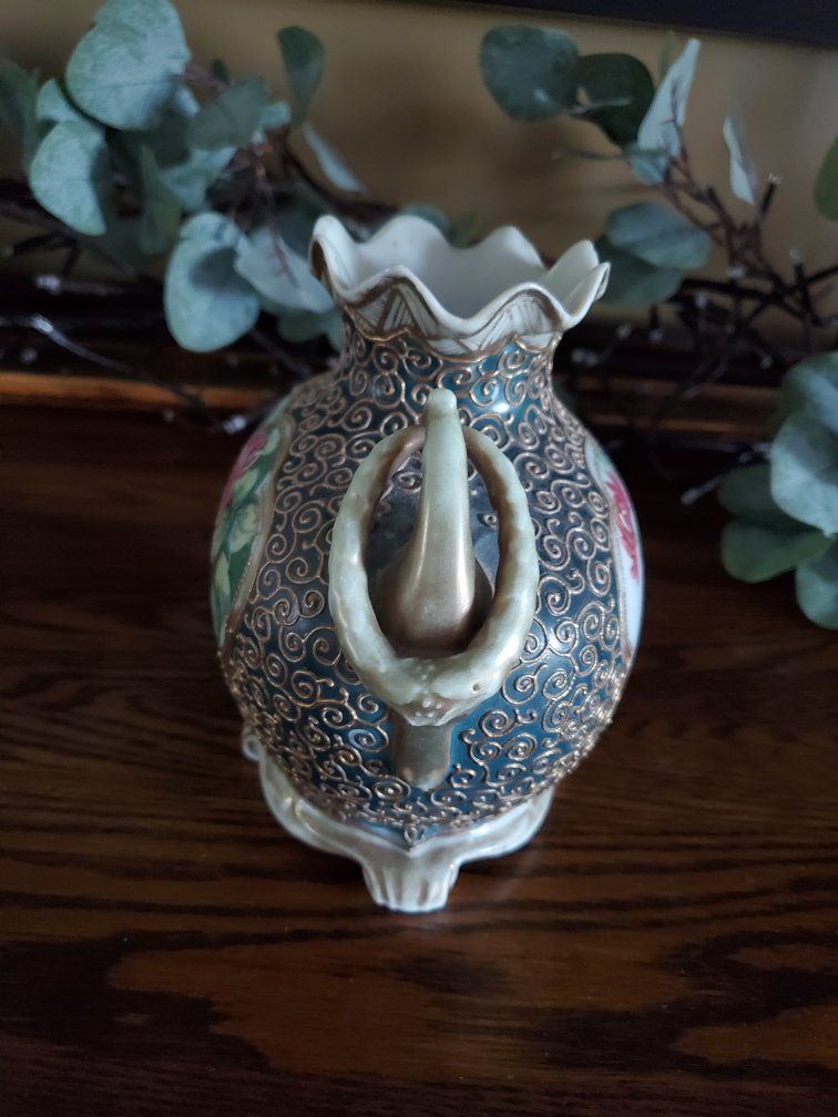Main image 3