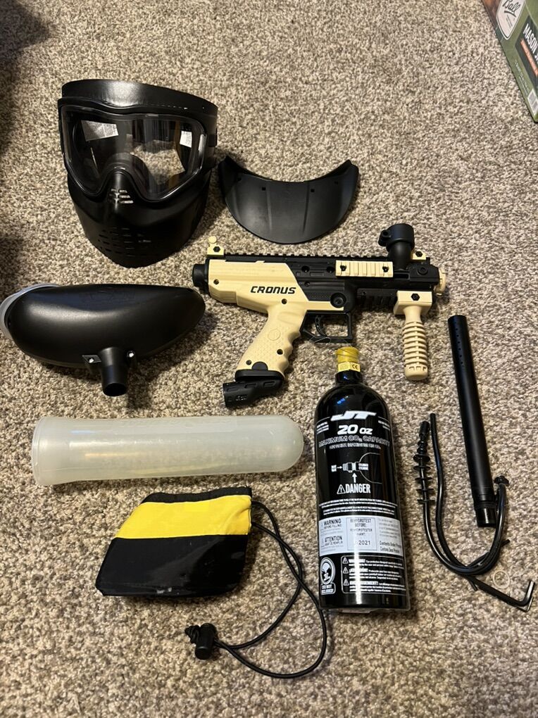 Tippmann Cronus Paintball Gun w Accessories