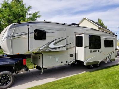 2016 Jayco Eagle HT 29.5 BHDS - EXCELLENT CONDITION