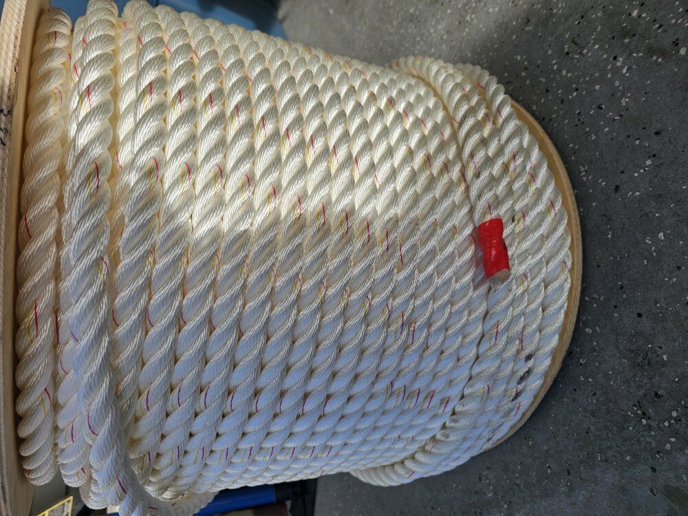 3/4" Nylon rope