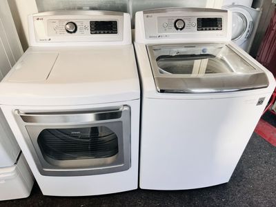 LG Super Capacity Washer And Dryer Set