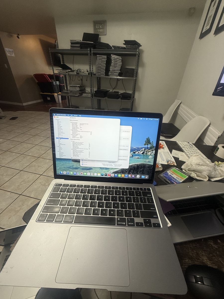 SWEET DEAL ON LOADED MACBOOK AIR !  APPLE M1 PROCESSOR 16GB 1TB SSD PERFECT CONDITION W/WARRANTY