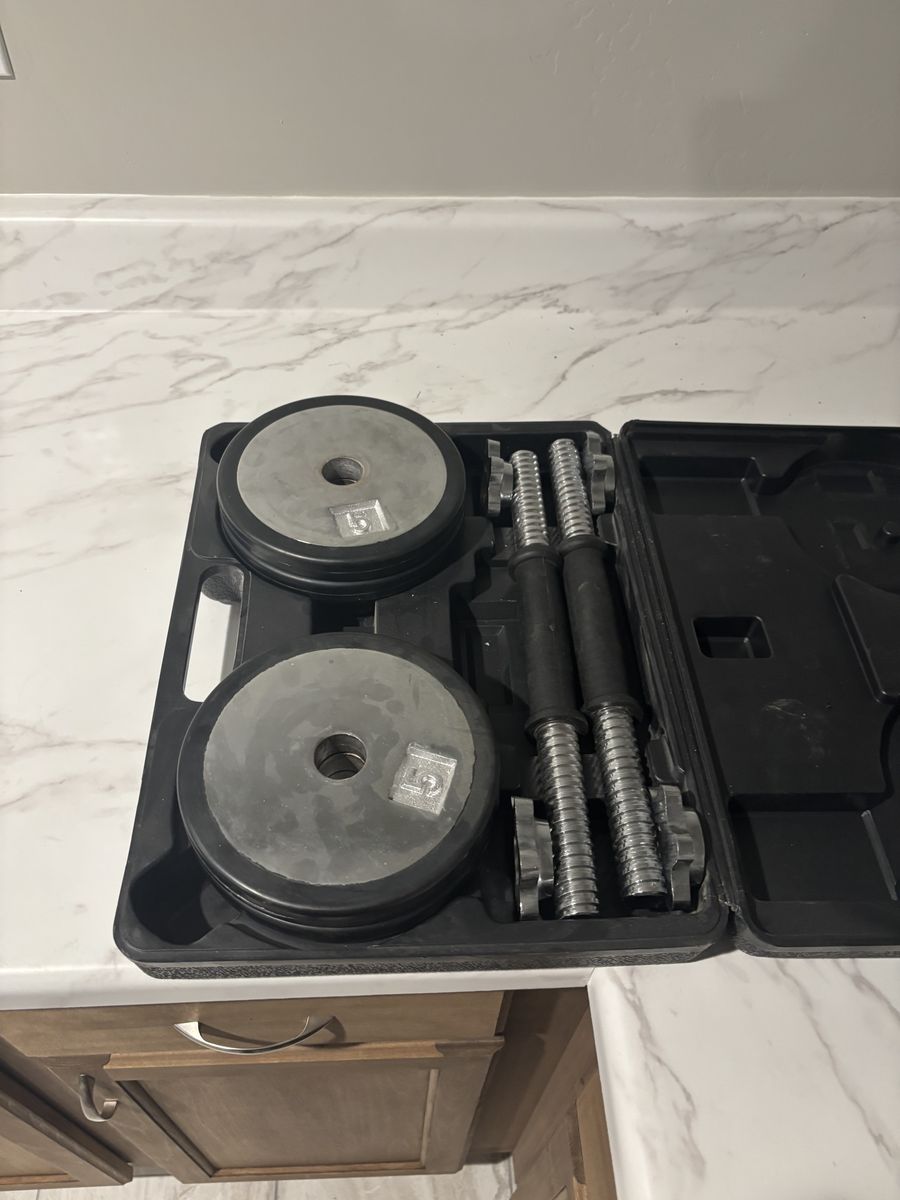 Adjustable Dumbbell Set