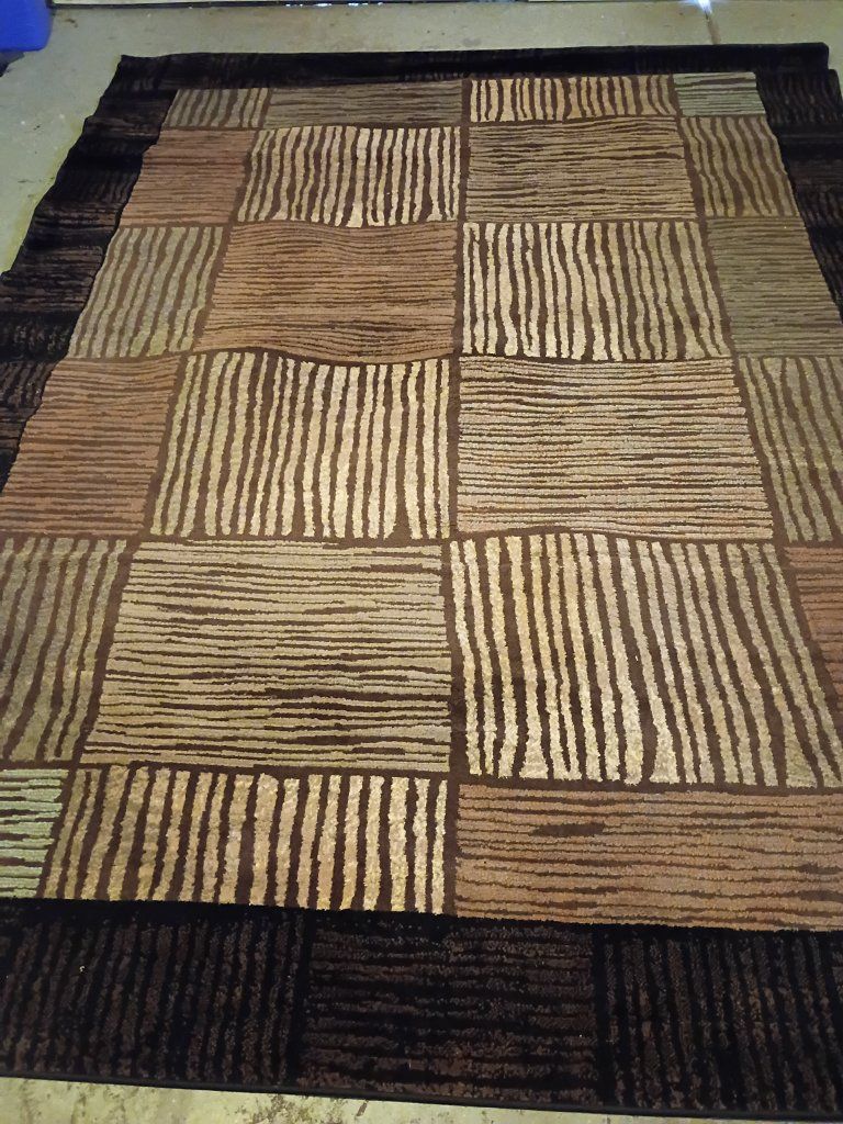 Floor rug