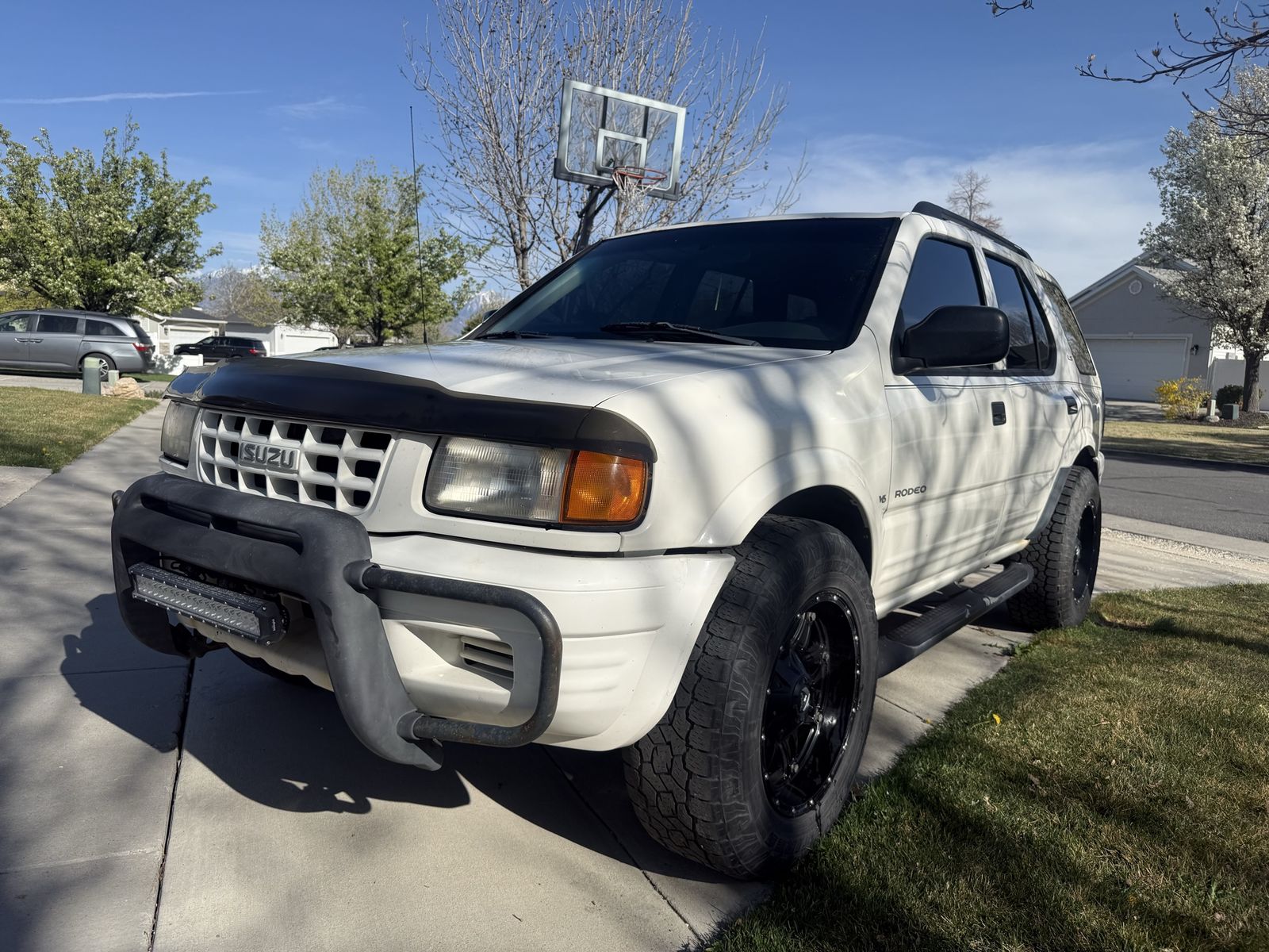 1999 Isuzu Rodeo LS