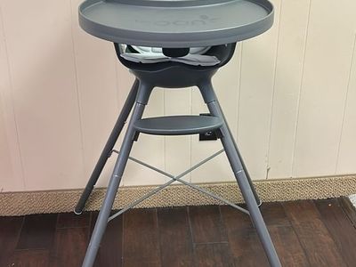 Boon Grub Dishwasher-Safe Adjustable High Chair - Gray, Portable & Easy Clean Baby Feeding