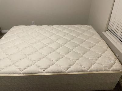 Jamison Bedding Queen Mattress and Box Springs