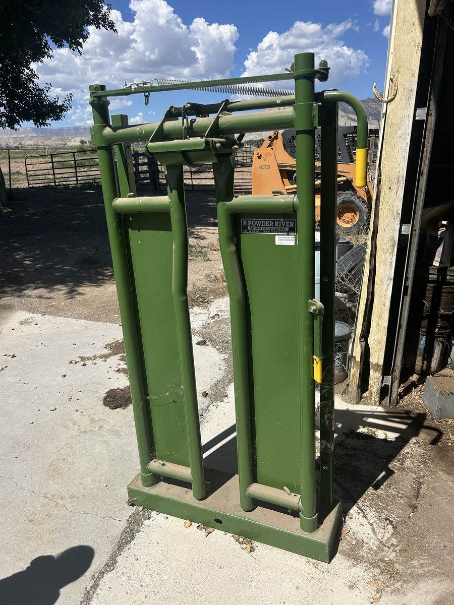 Powder River S1500 Self-Catch Headgate