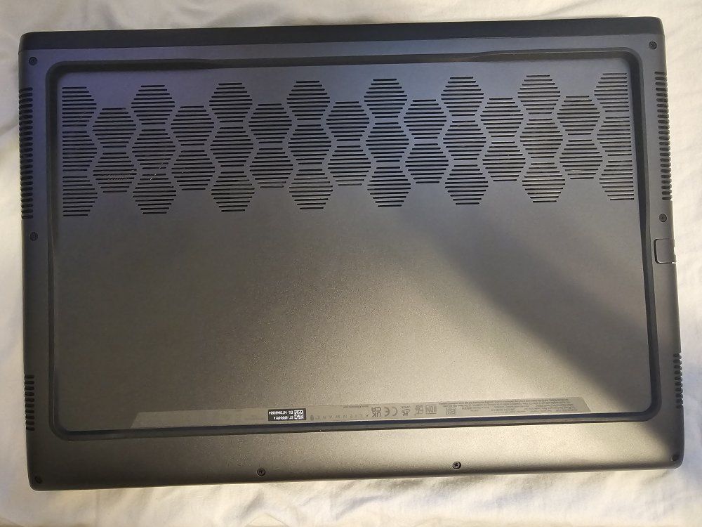 Main image 7