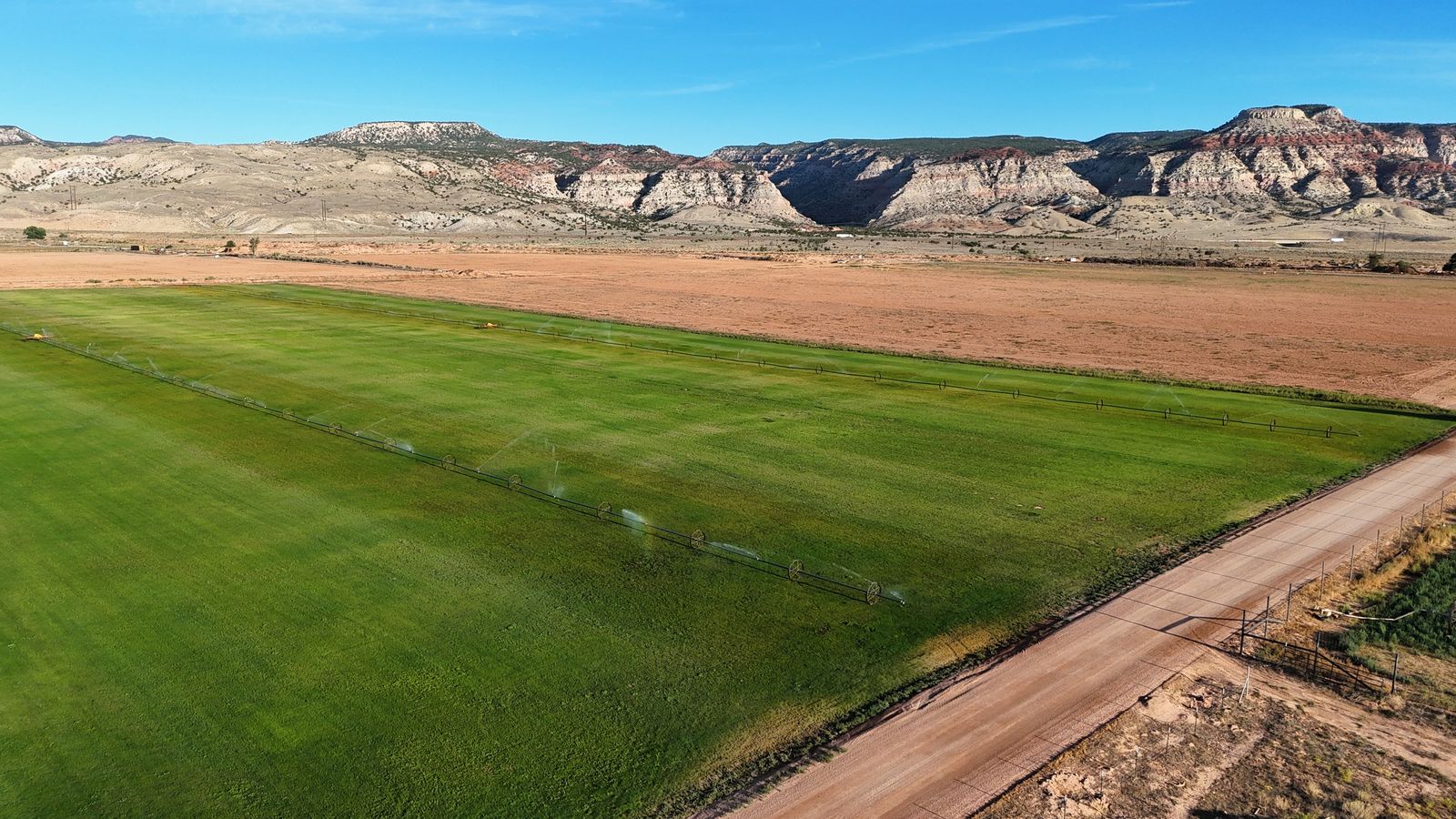 Flat and buildable, with red rock and farmland views