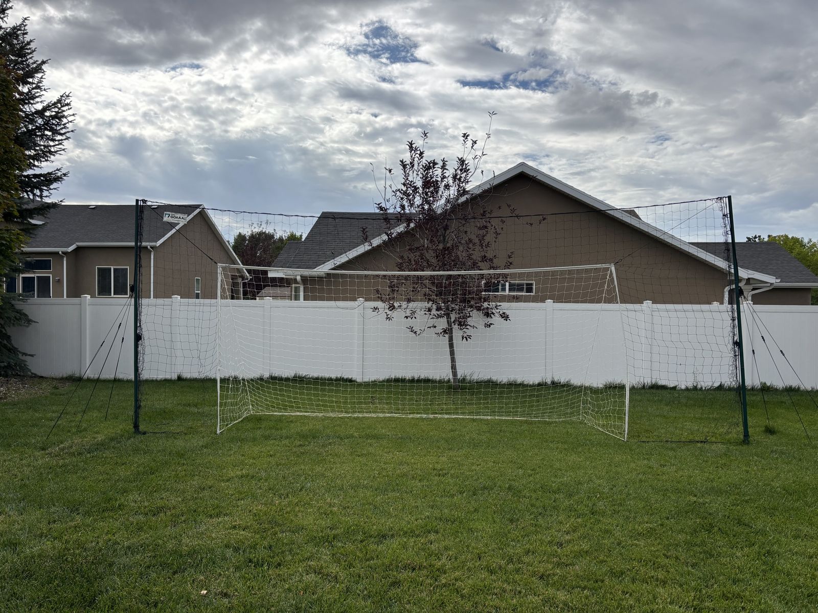 Open Goaaal backyard goal with rebounder net - Large