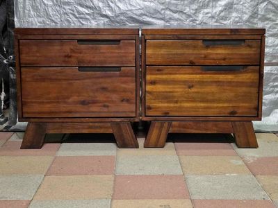 2 Drawer Nightstand Set
