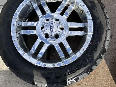 Suburban tires and rims