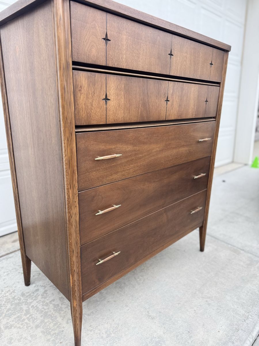 Vintage Mid Century Broyhill Saga Tallboy Dresser