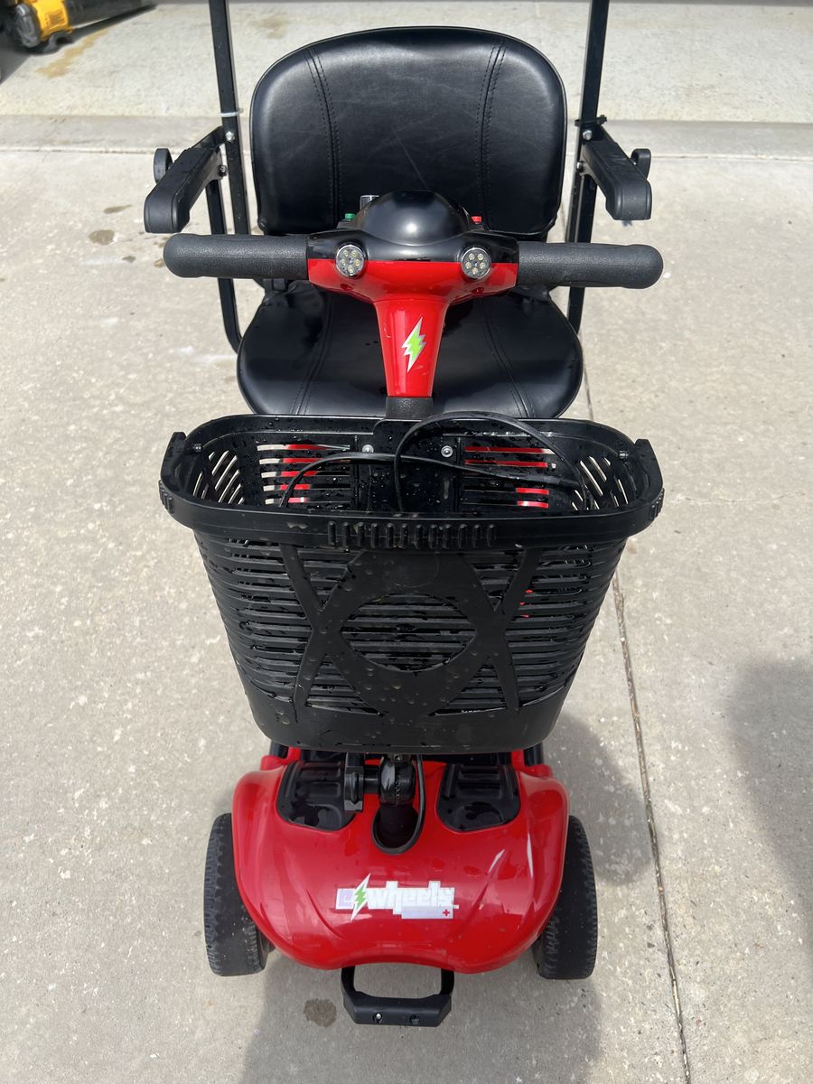 E Wheels 4 Wheel Electric Scooter
