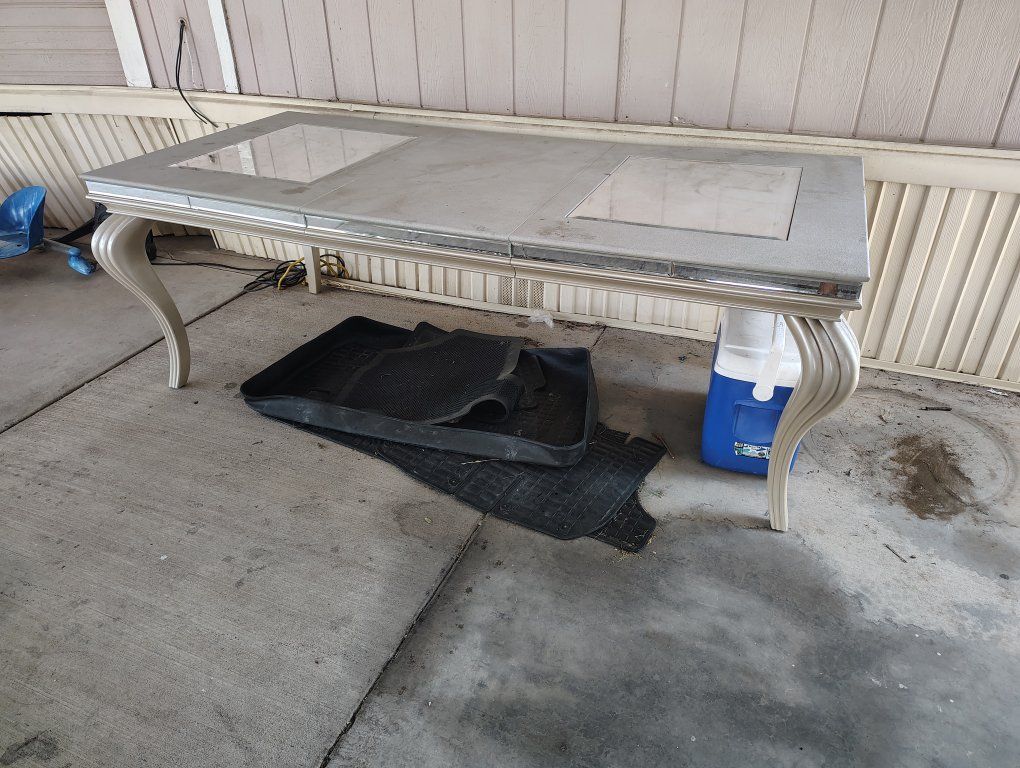 Elegant Mirrored & Wood Dining Table with Curved Legs - Great for Dining Rooms or Entryways OBO