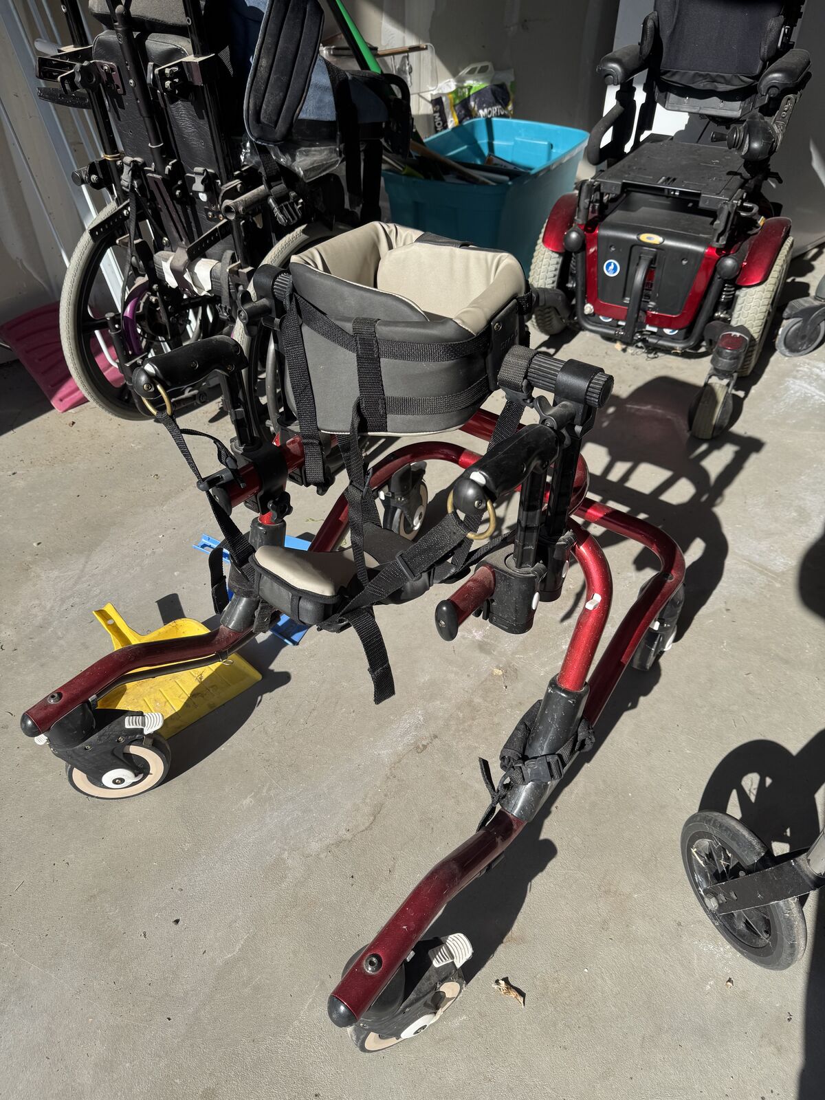 pediatric gait trainer / mobility walker Rifton Pacer Gait Trainer