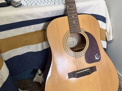 Epiphone PR-150 NA Acoustic Guitar