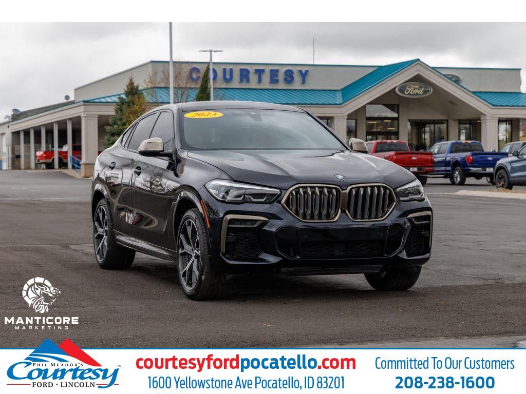 2023 BMW X6 M50i