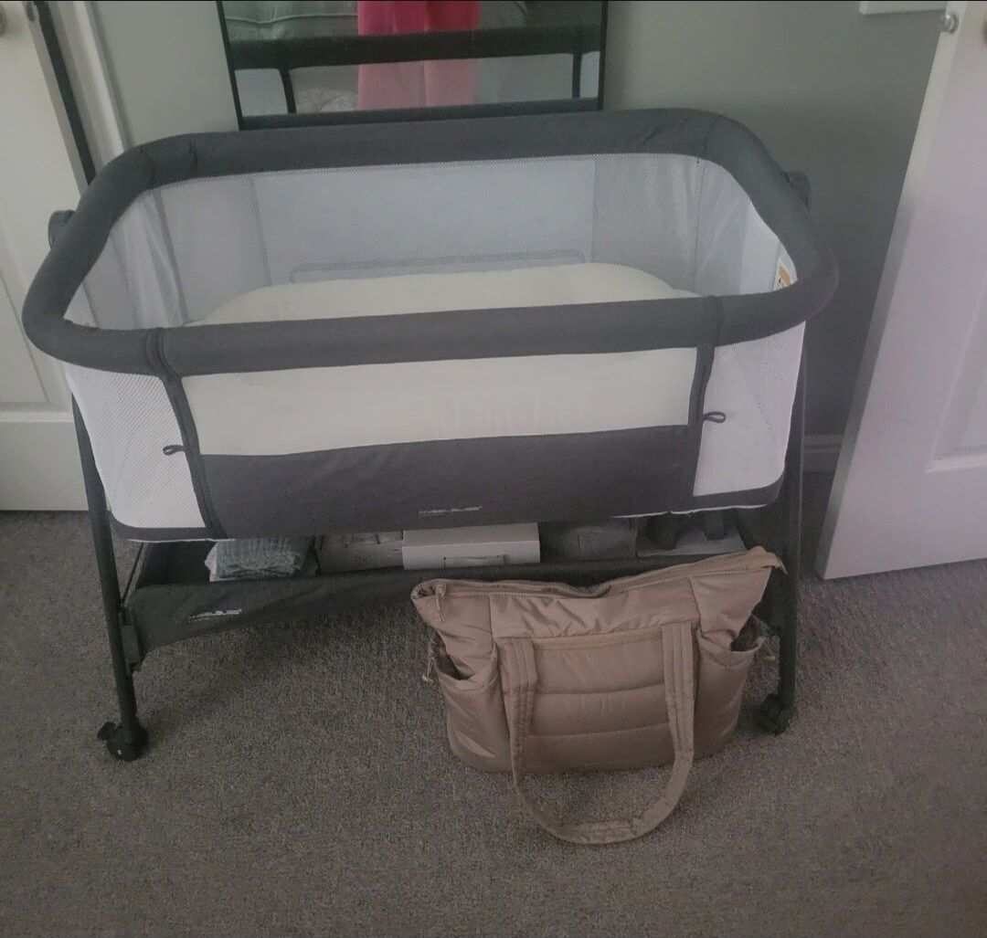 Bassinet bed side