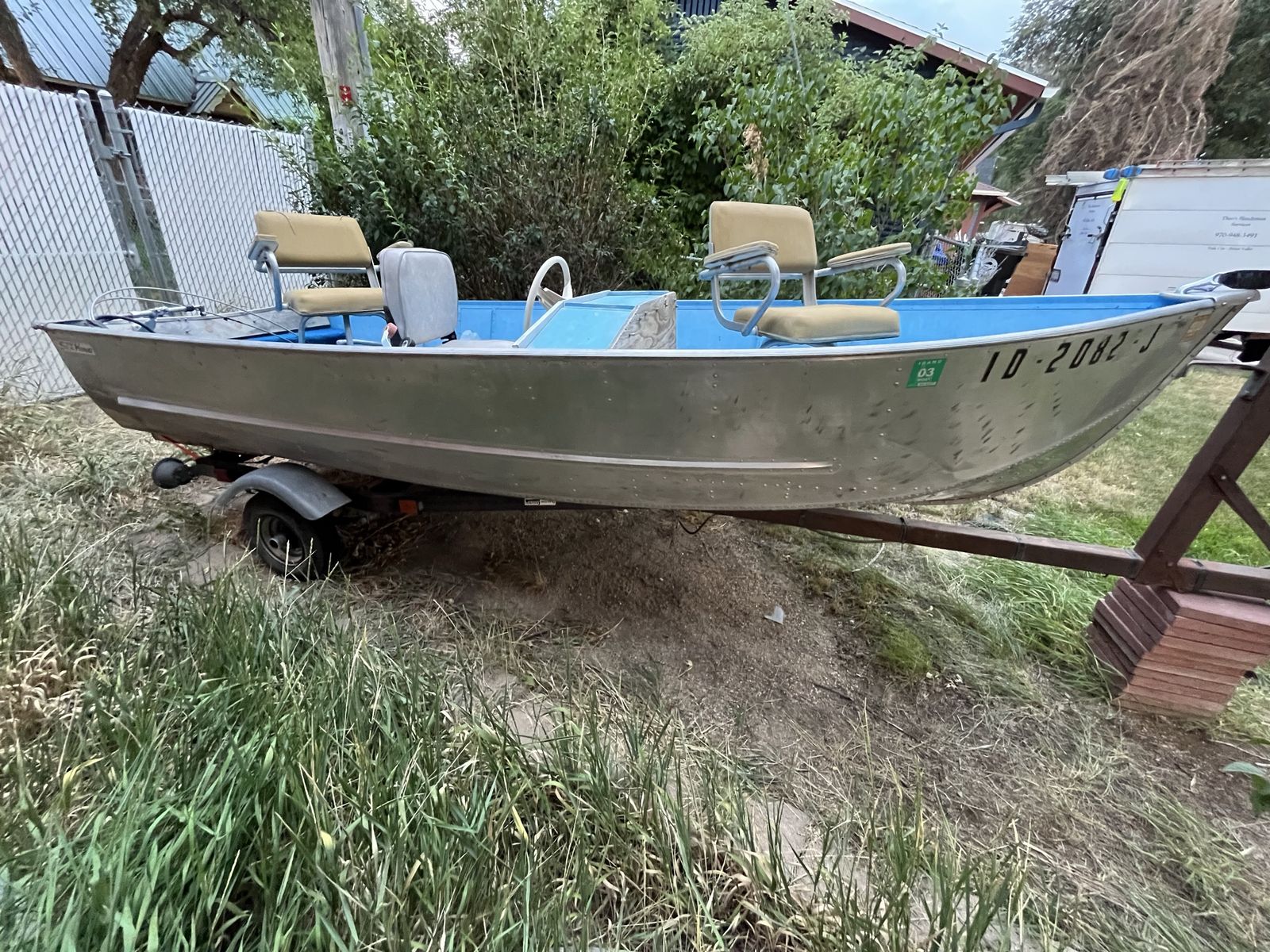 15’ aluminum boat