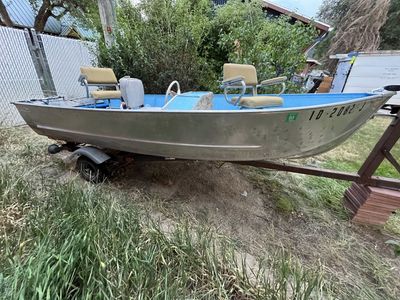 15’ aluminum boat