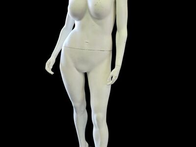 Plus Size Full Body Mannequins.