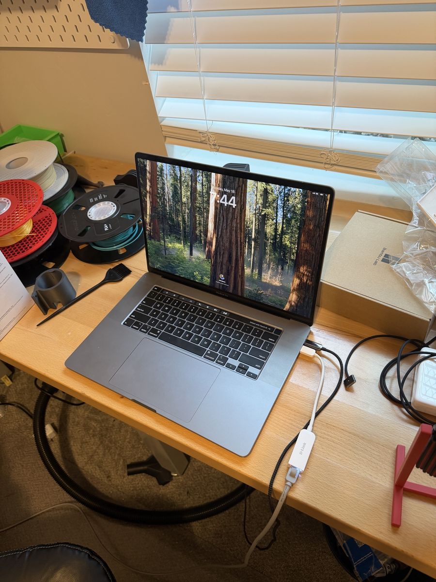 MacBook Pro 16” i9 64gb ddr4 1TB ssd