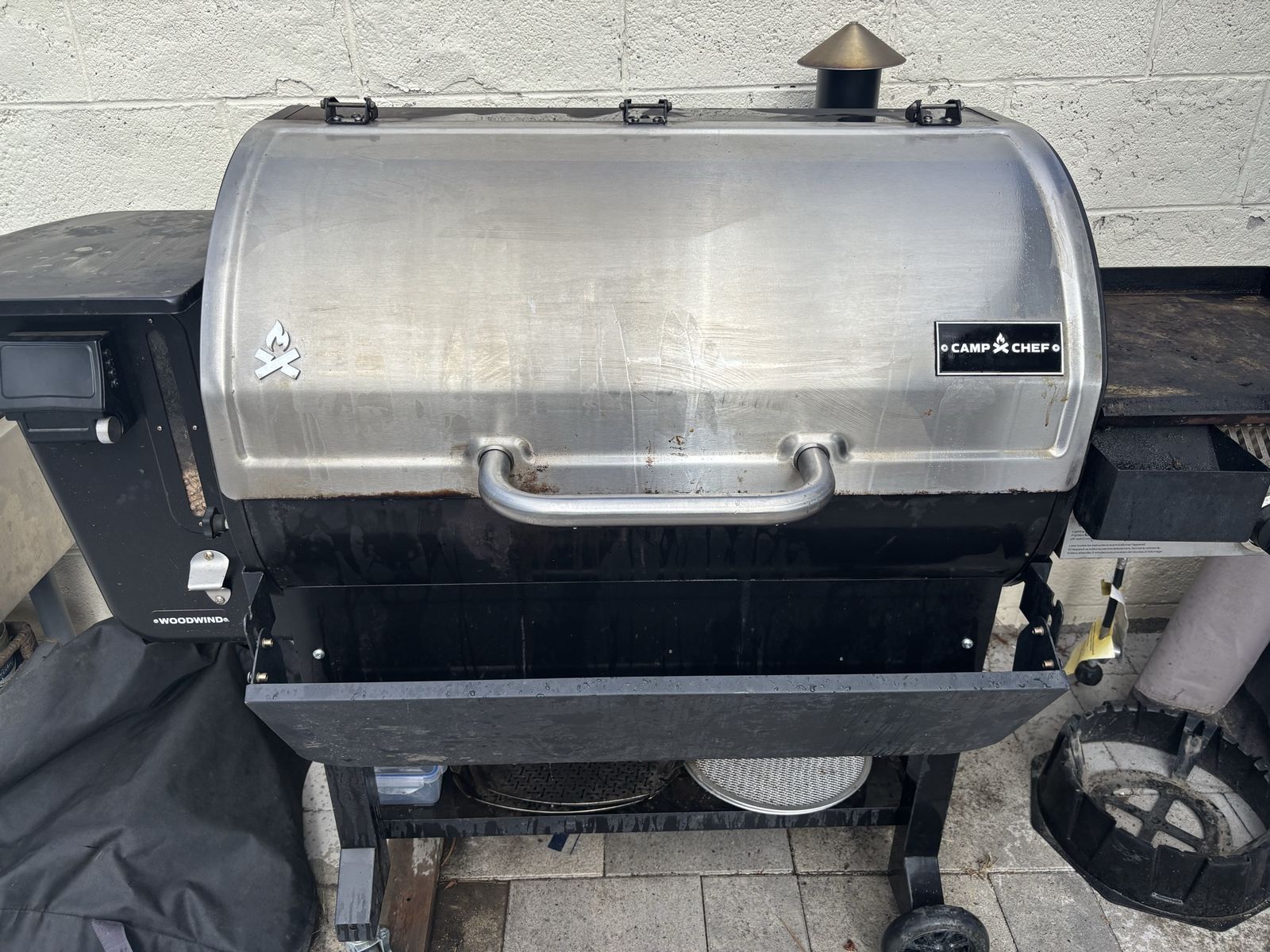 Camp Chef Woodwind 36 pellet smoker.